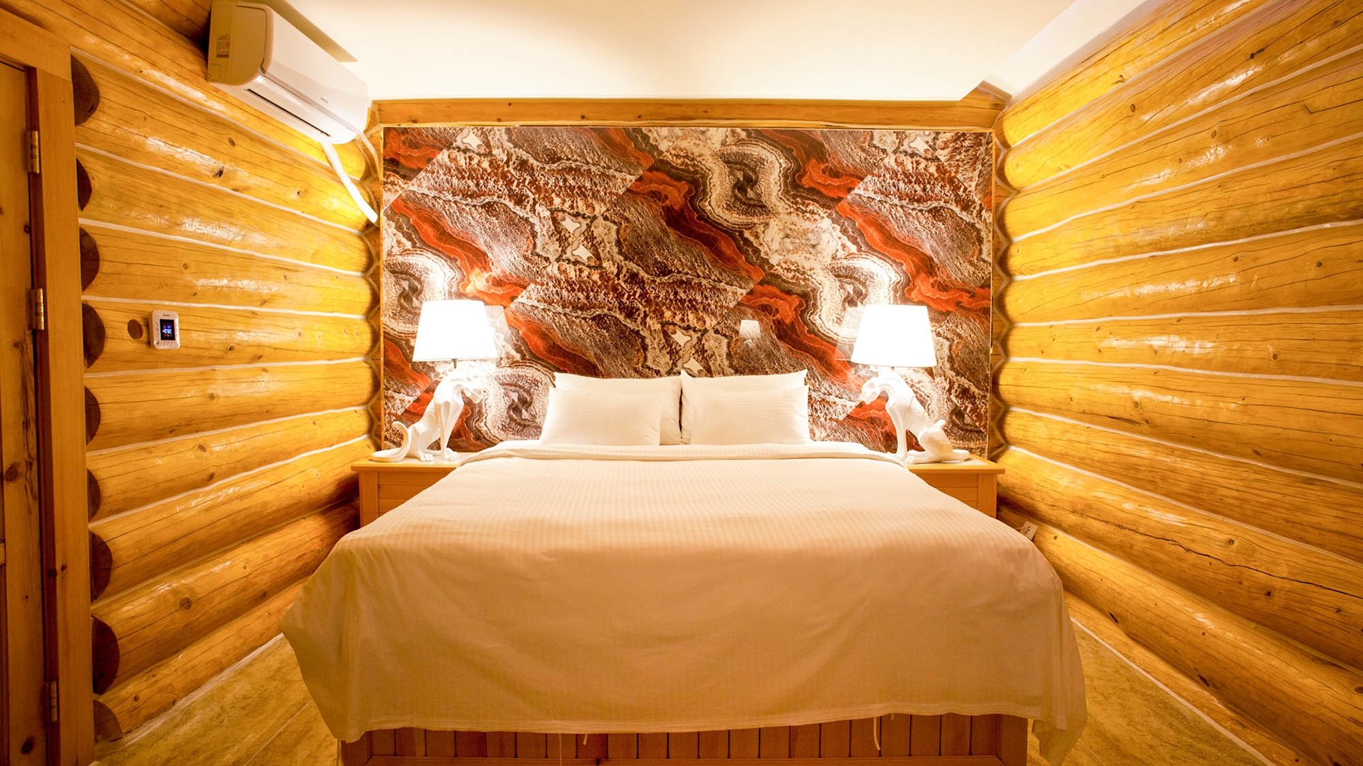 스위트 33 A/스위트 25 A/스위트 25 B