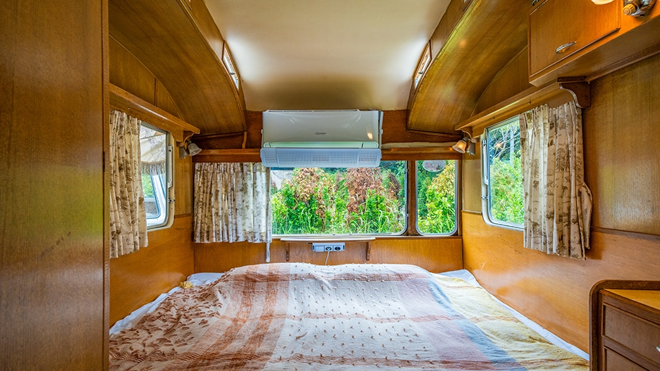 스털링&첼튼햄화이트