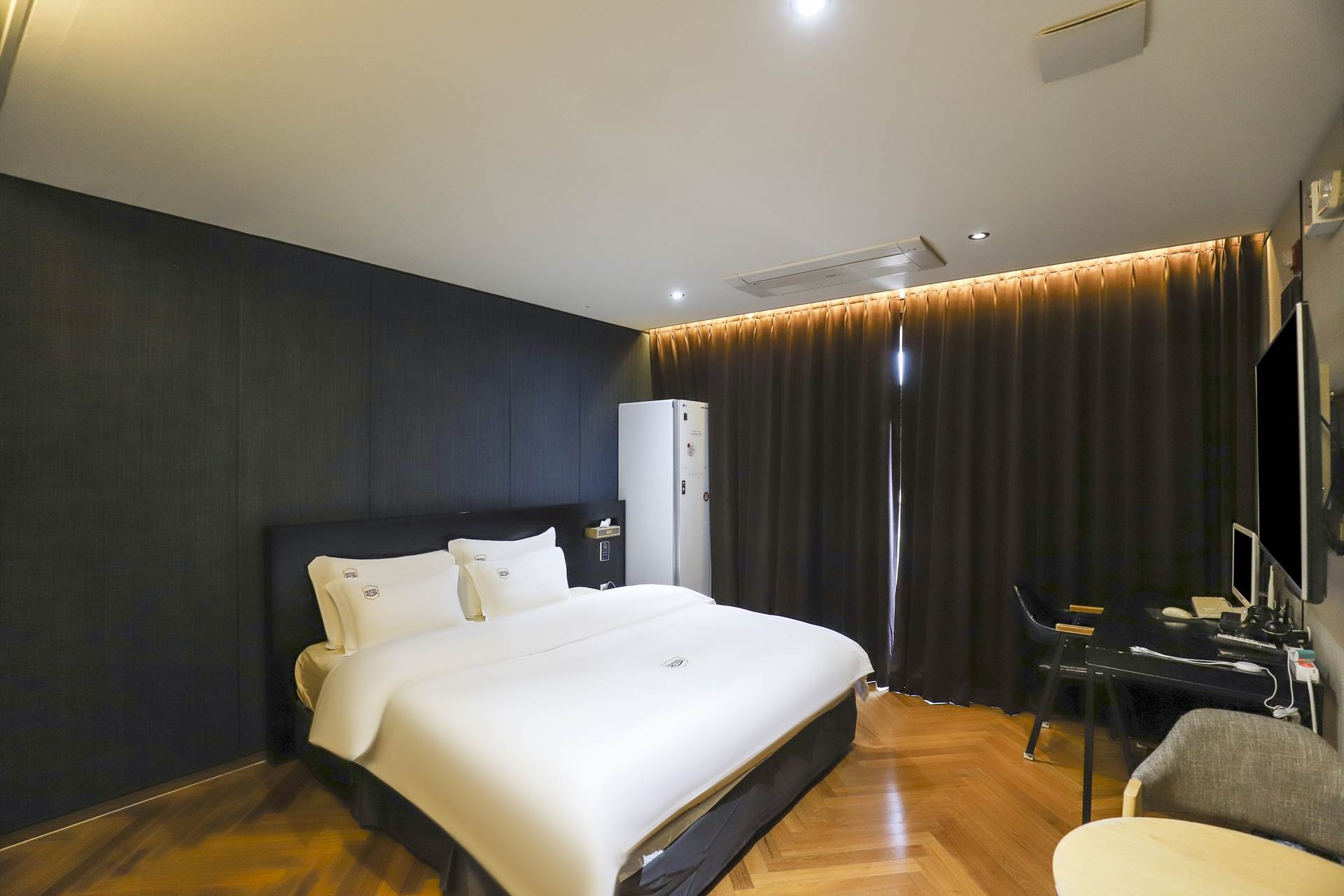 스탠다드 더블(Room Only)