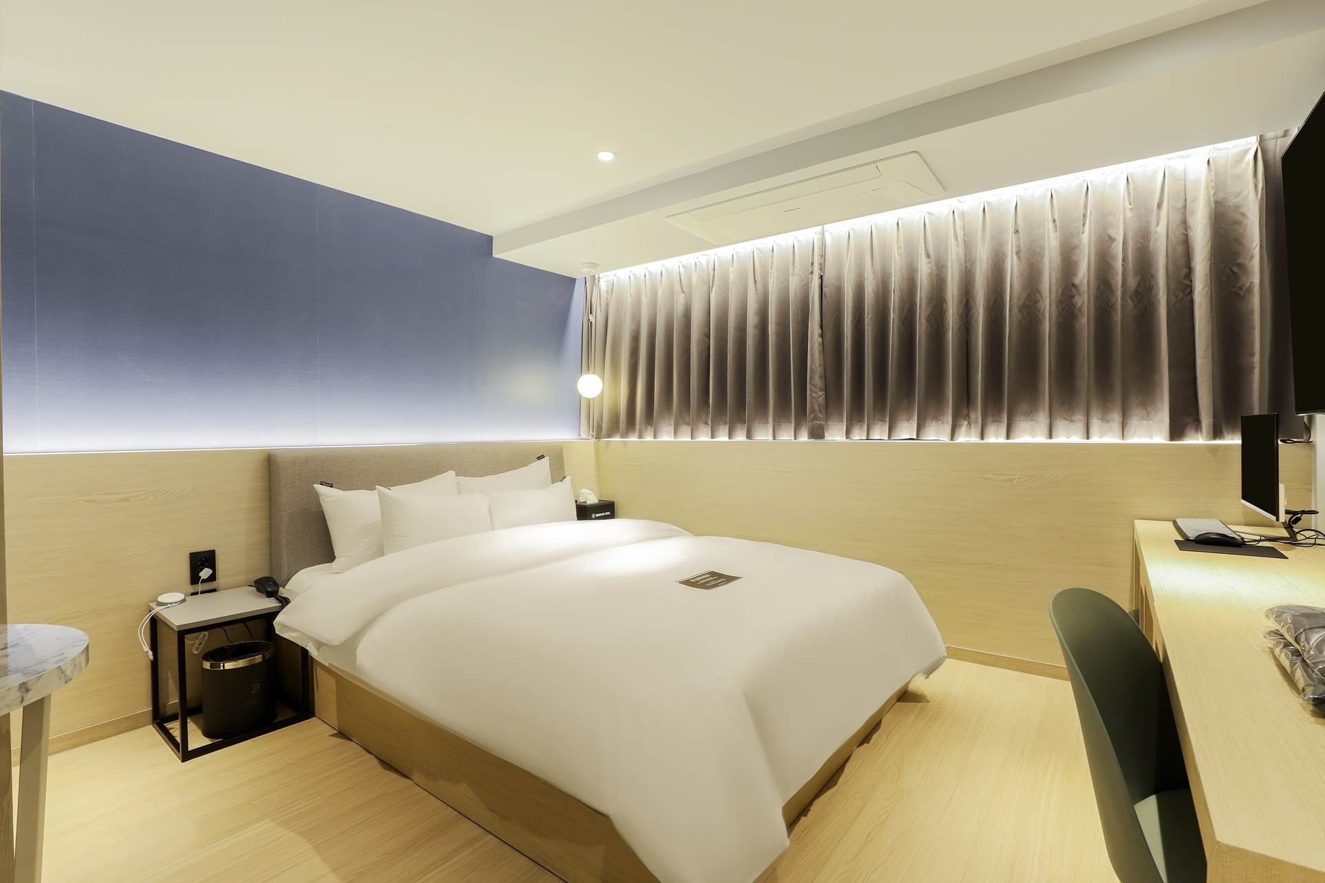 디럭스 스타일러룸(숙박고객미리주차가능