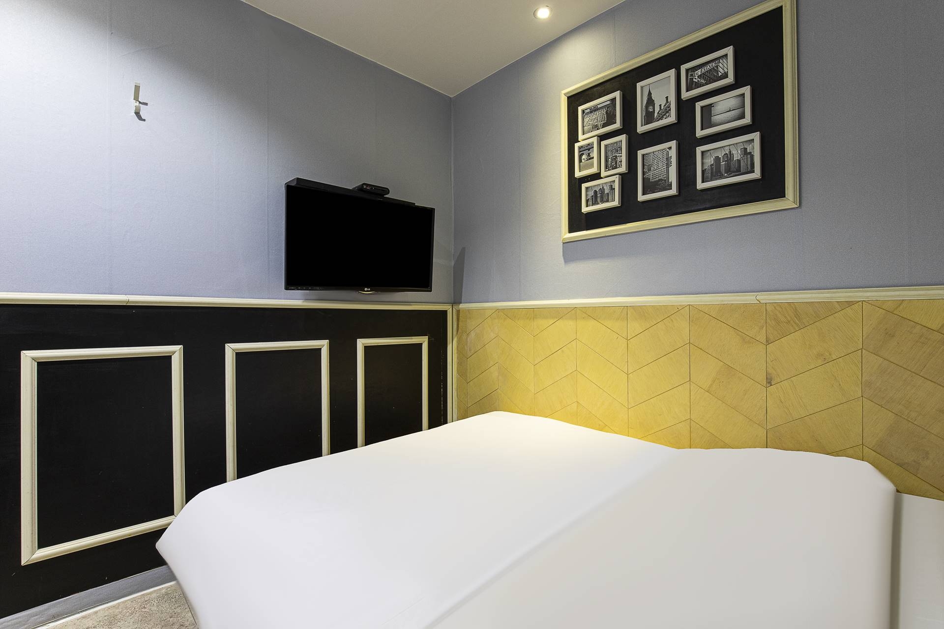 스탠다드 (도보전용,넷플릭스,주차불가