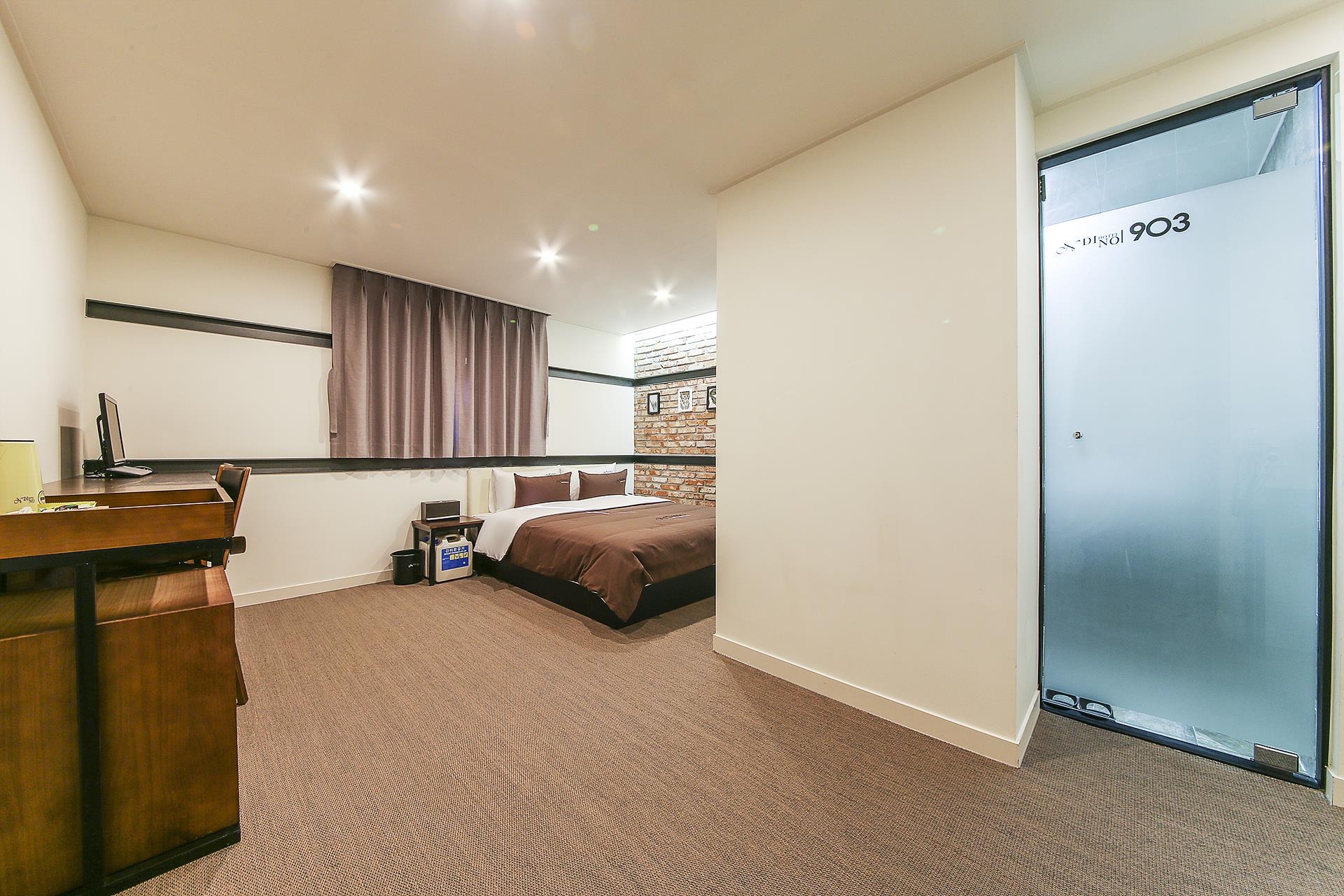 스탠다드(넷플릭스 무료 시청)