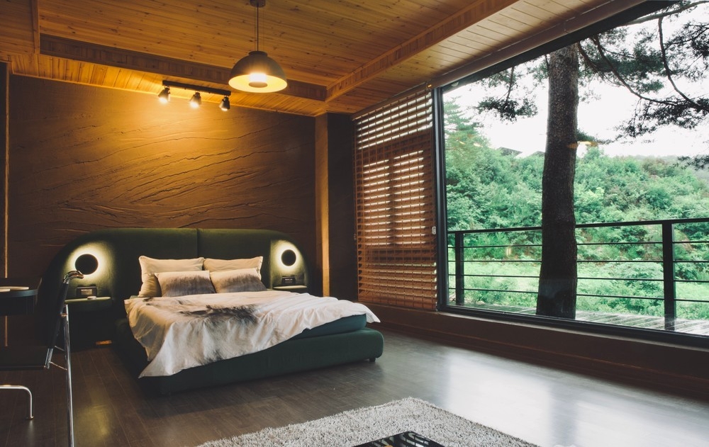 룸1 (더블베드 / 클린형 / 독채)