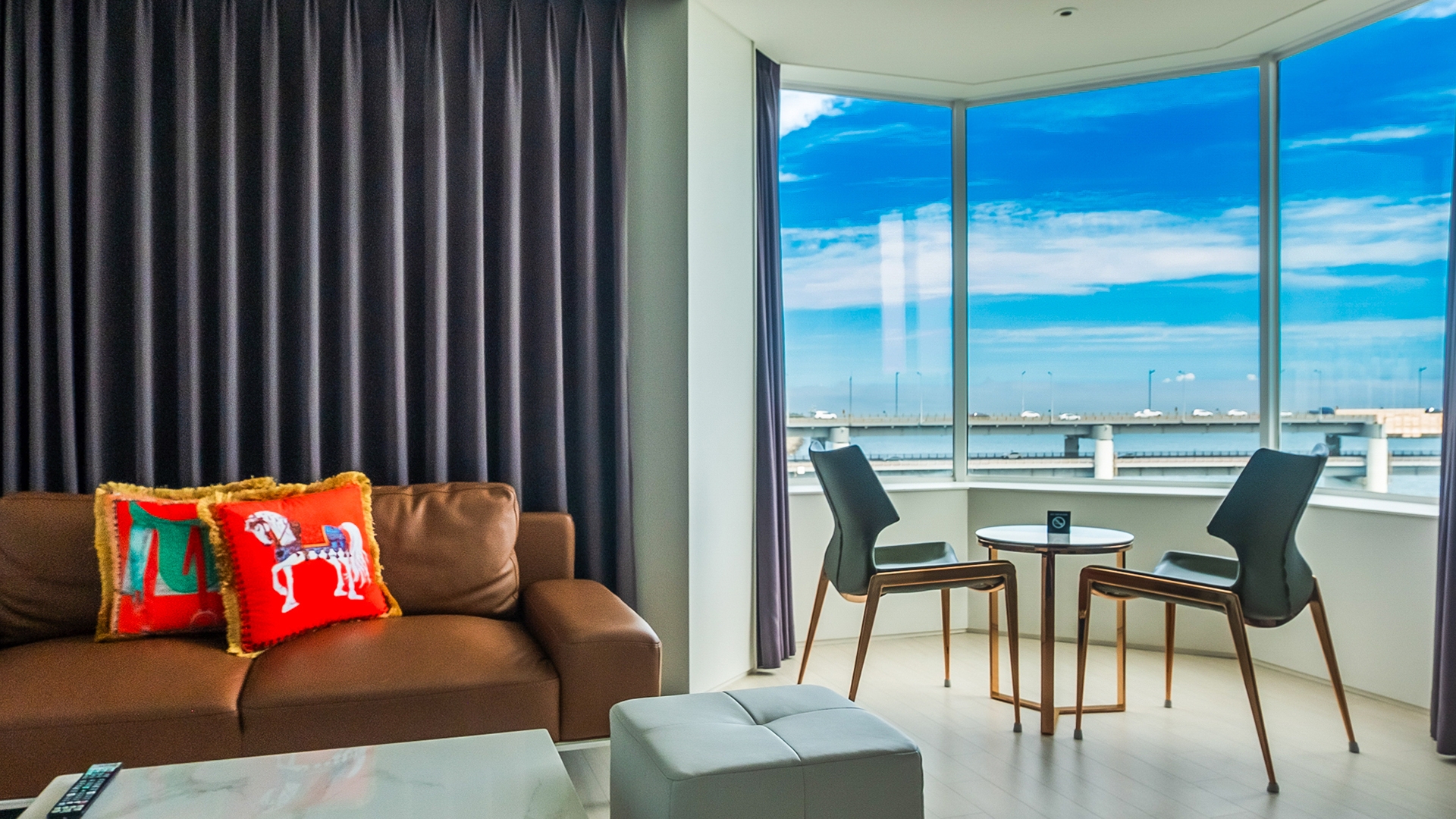 프레지던셜 스위트룸