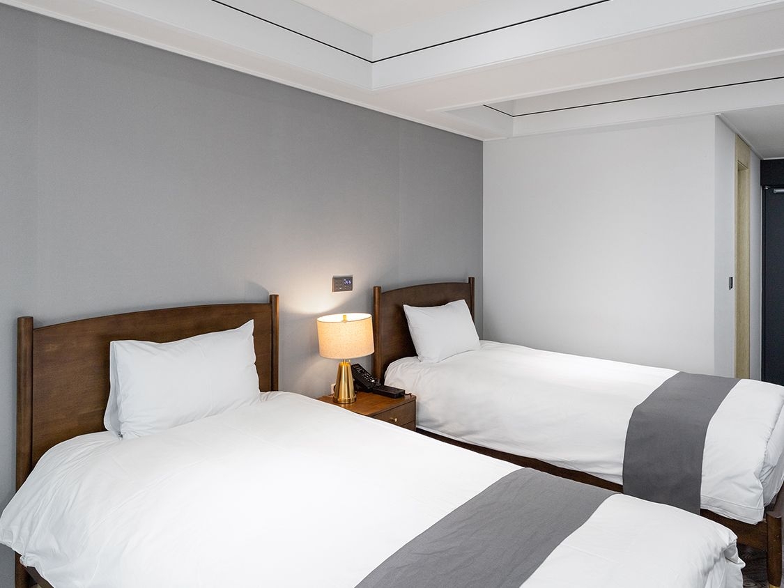 수페리어 트윈룸 하프오션뷰