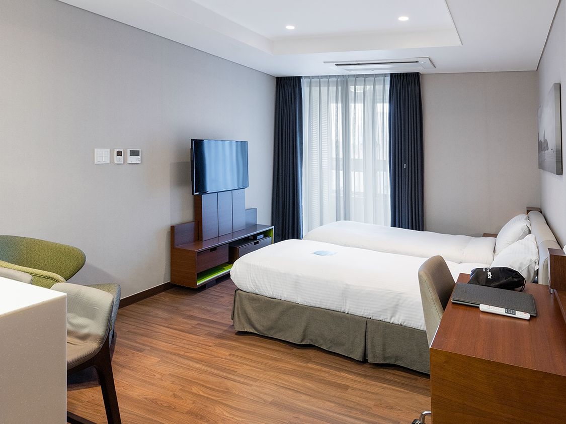 스튜디오 디럭스 트윈