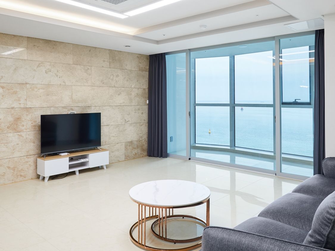 디럭스 스위트 (55py)