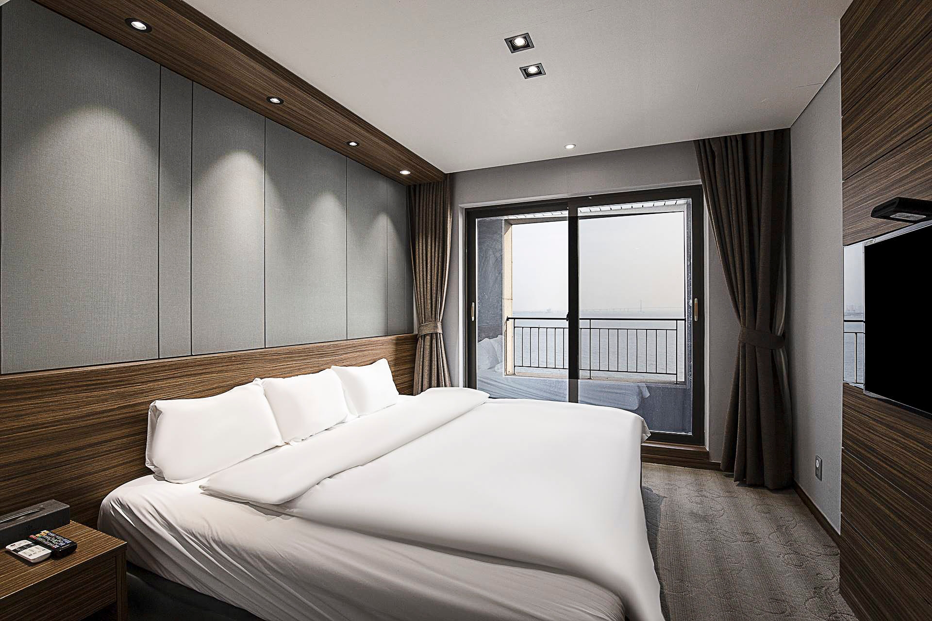 테라스 디럭스 더블[오션뷰&하버뷰] 