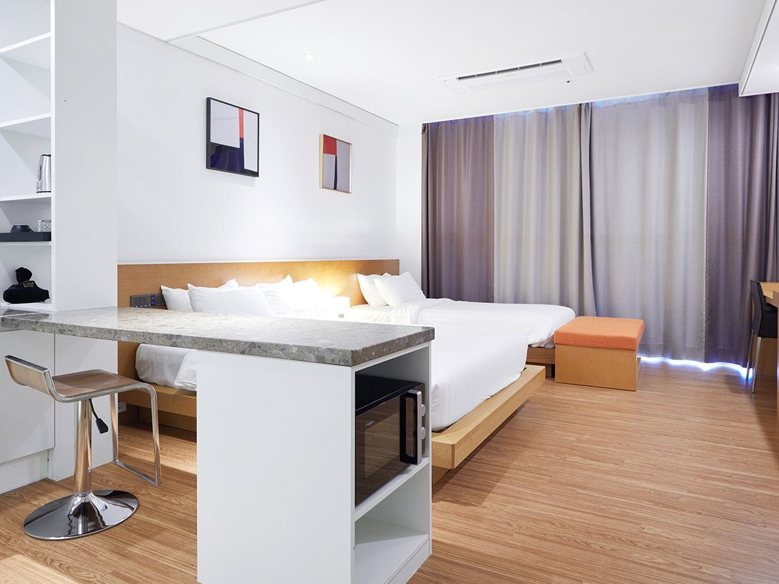 디럭스 패밀리트윈