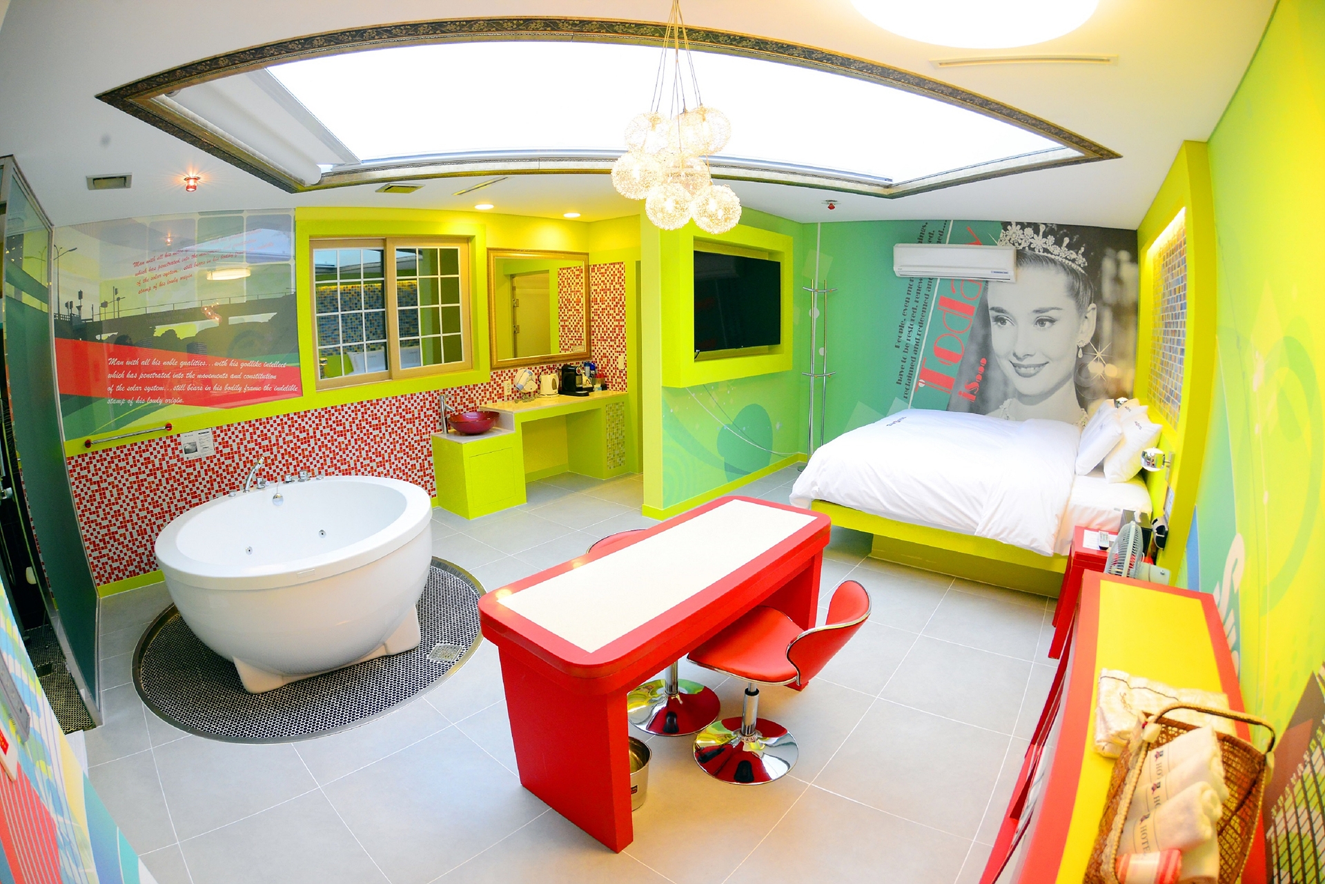 럭셔리B (조식포함/욕조/안마의자/천