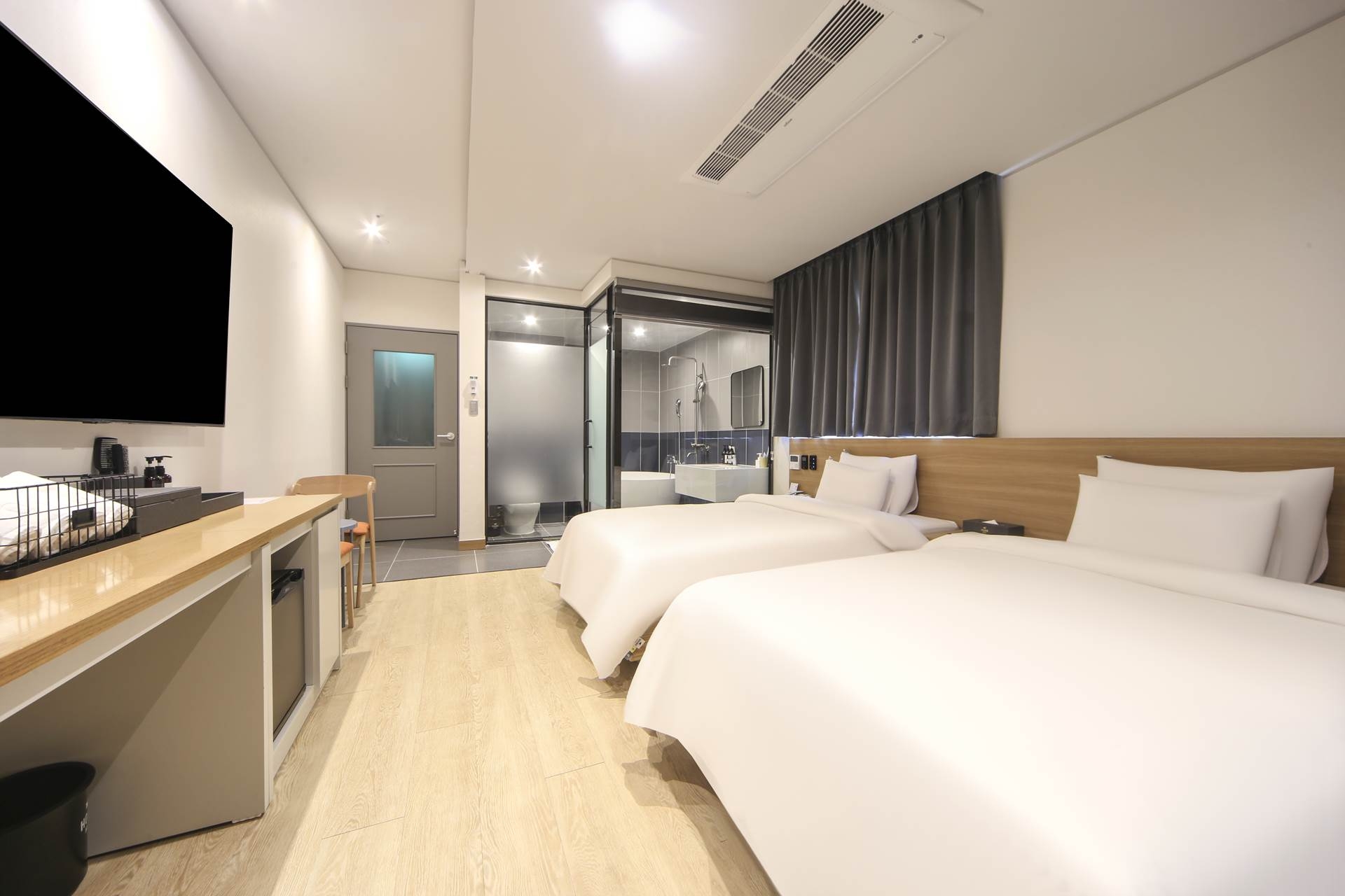 스탠다드 트윈(싱글X싱글베드, 장애인