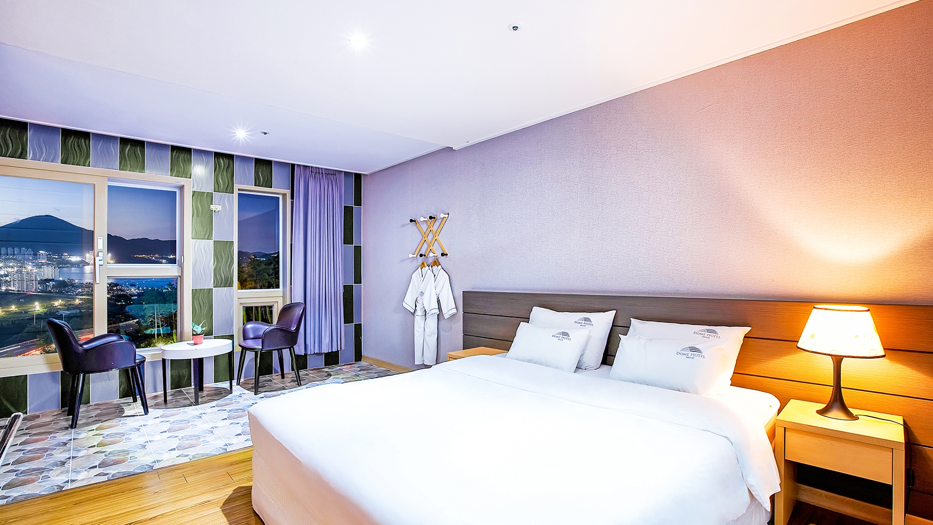 디럭스 더블 (상기 이미지는 실제와 상이 할 수 있습니다)