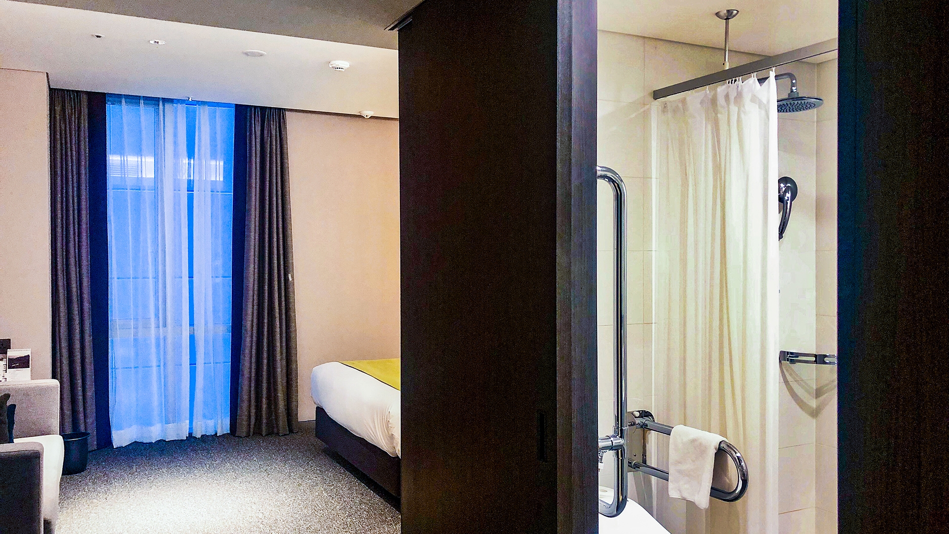 트윈 핸디캡룸 (금연객실)