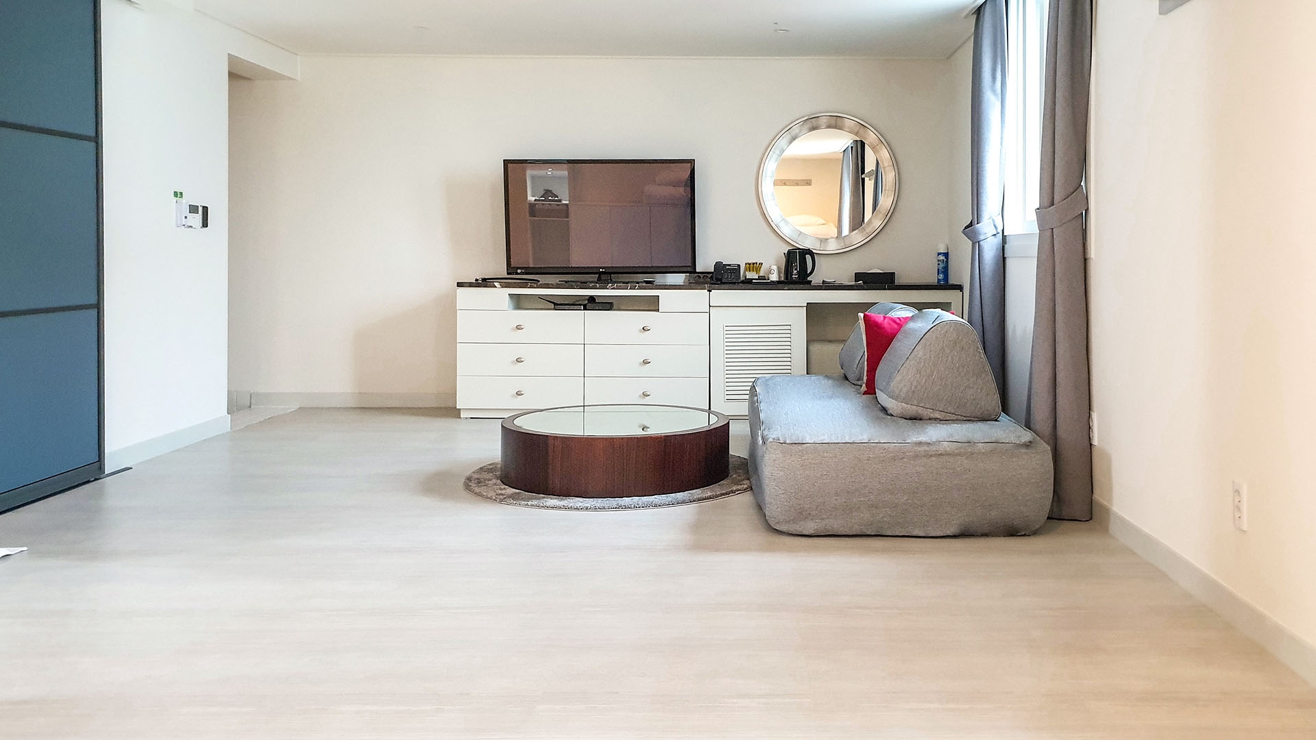 본관 디럭스 온돌 (시티뷰)