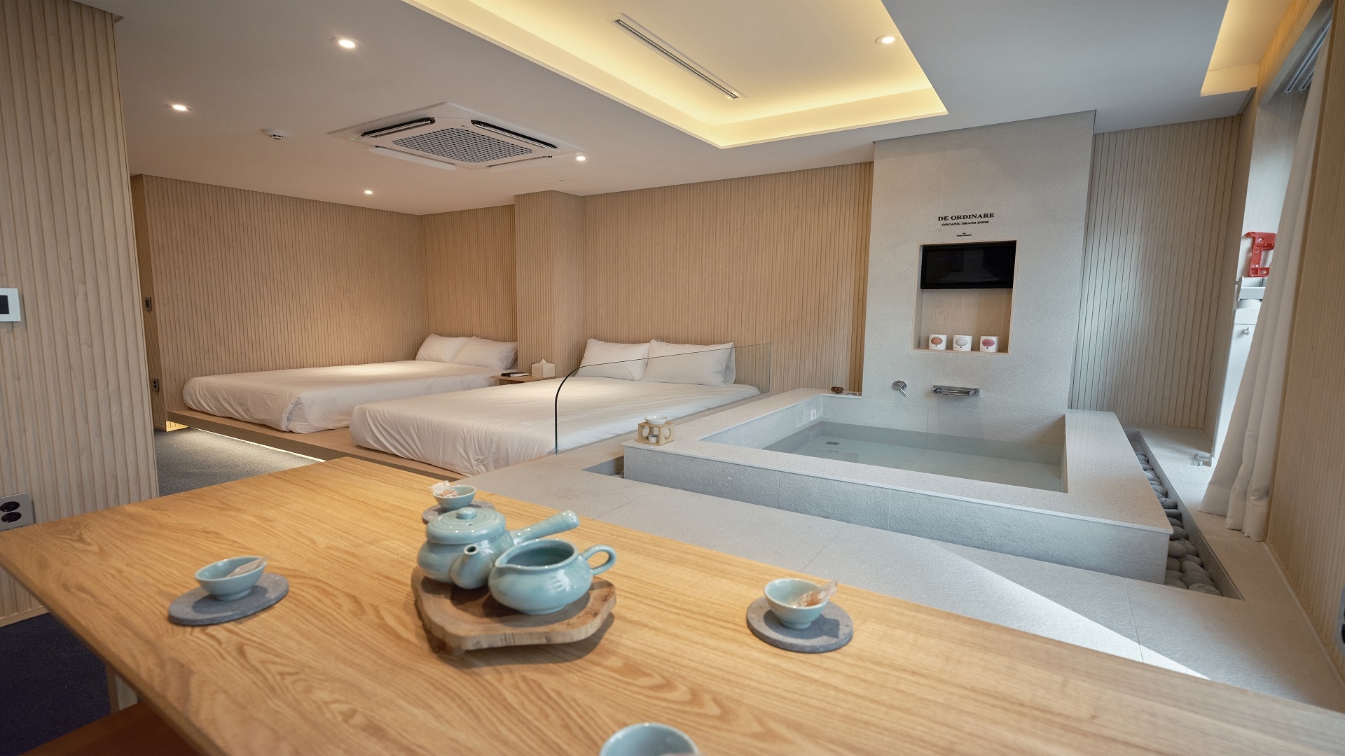 더블 트윈 스파 룸