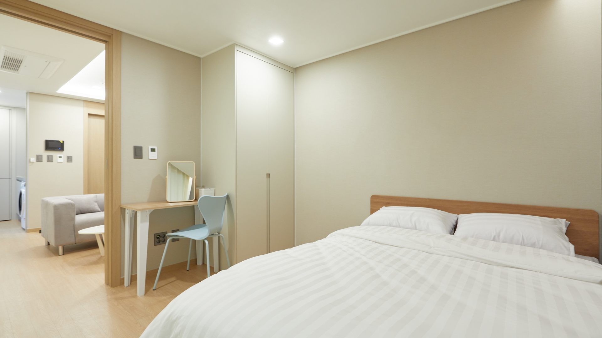 스탠다드 시티 (애견 동반)