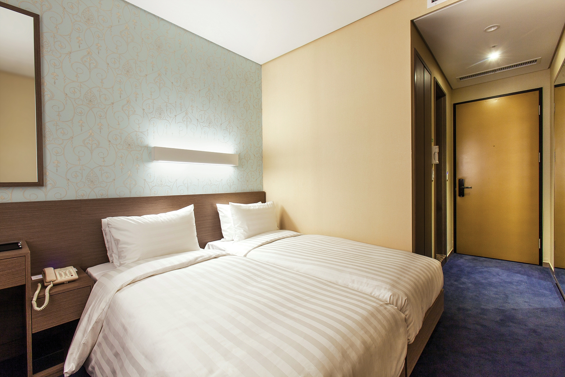 비즈니스트윈(창문없음)