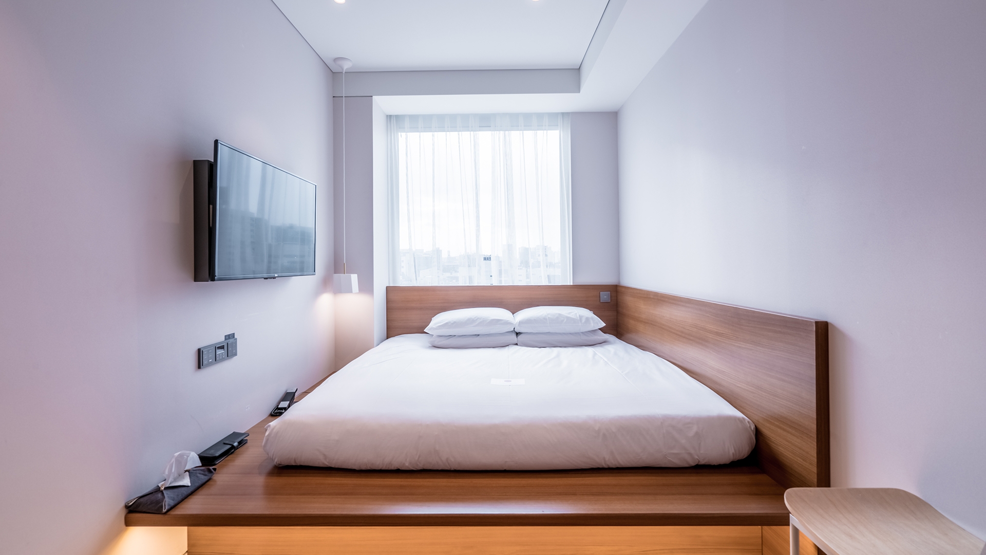 업타운 킹 (디럭스 더블)