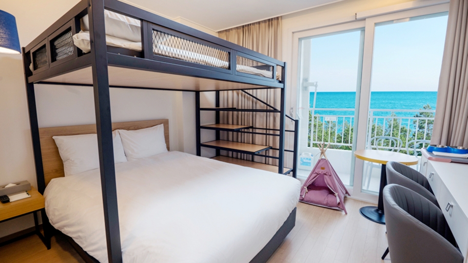 트리플 벙커룸 하프오션뷰