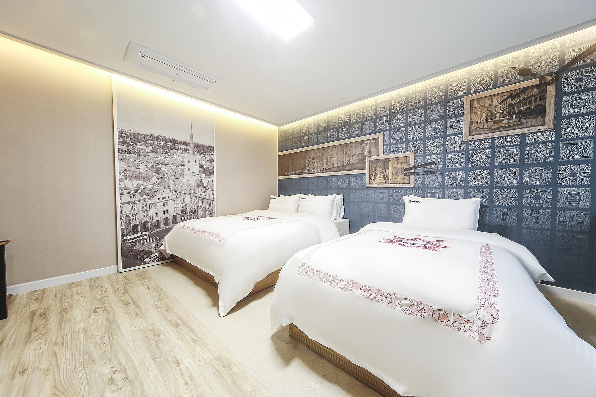 스탠다드 트윈(조식불포함)