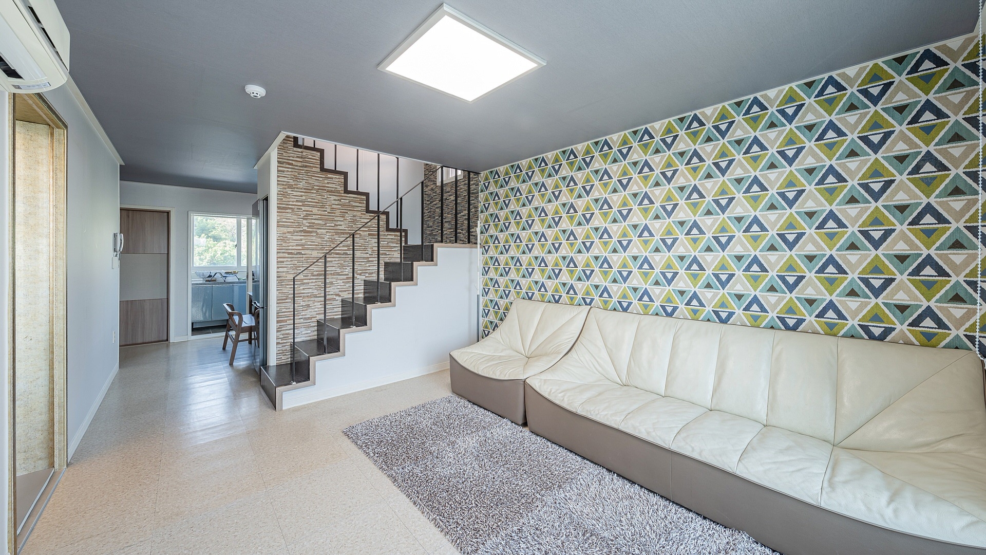 아이노스302호 (대형정글짐/풀장/방방이/개별바베큐)