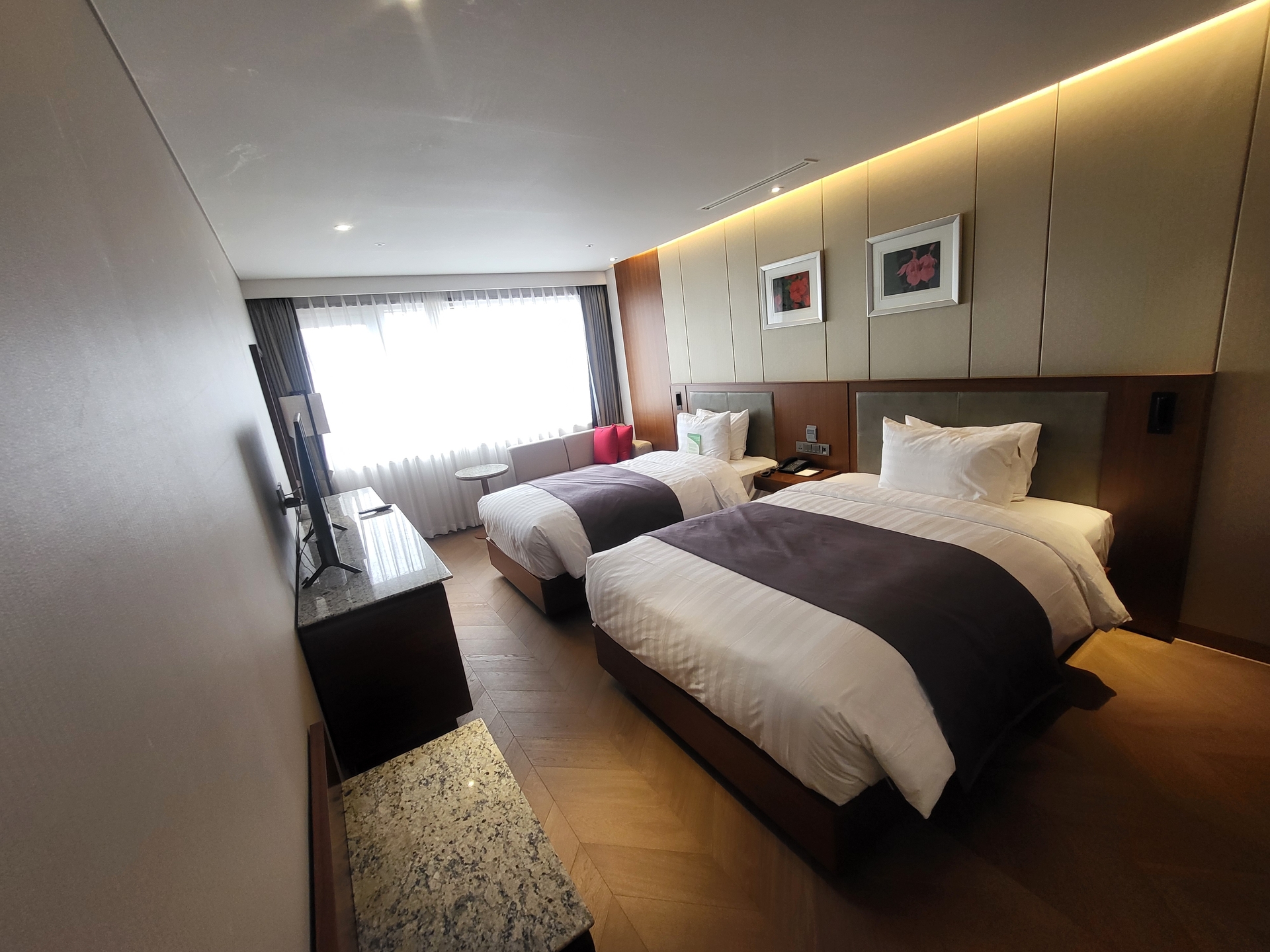 디럭스 B (오션뷰)