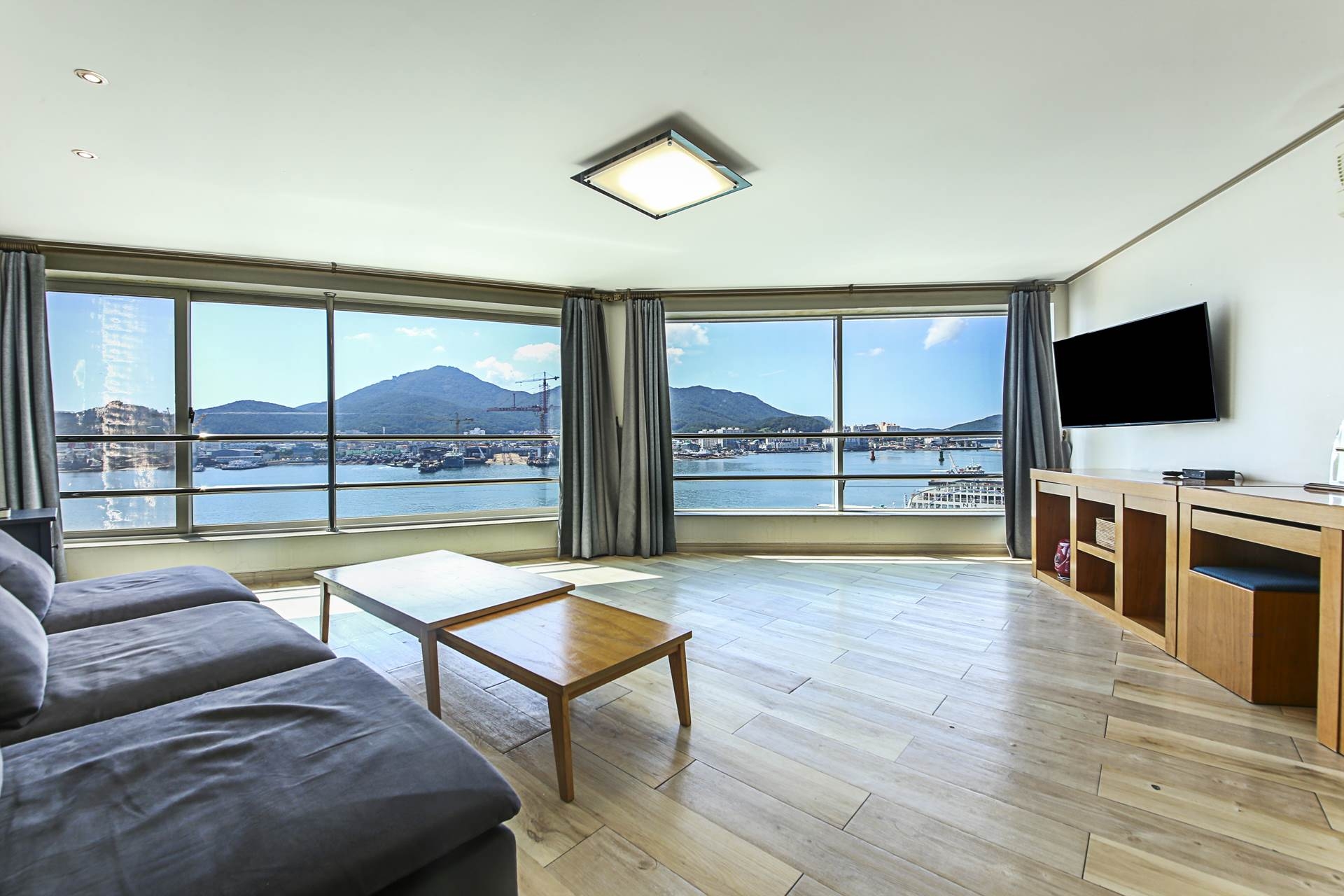 콘도 미니엄 C-파노라마 바다항구뷰