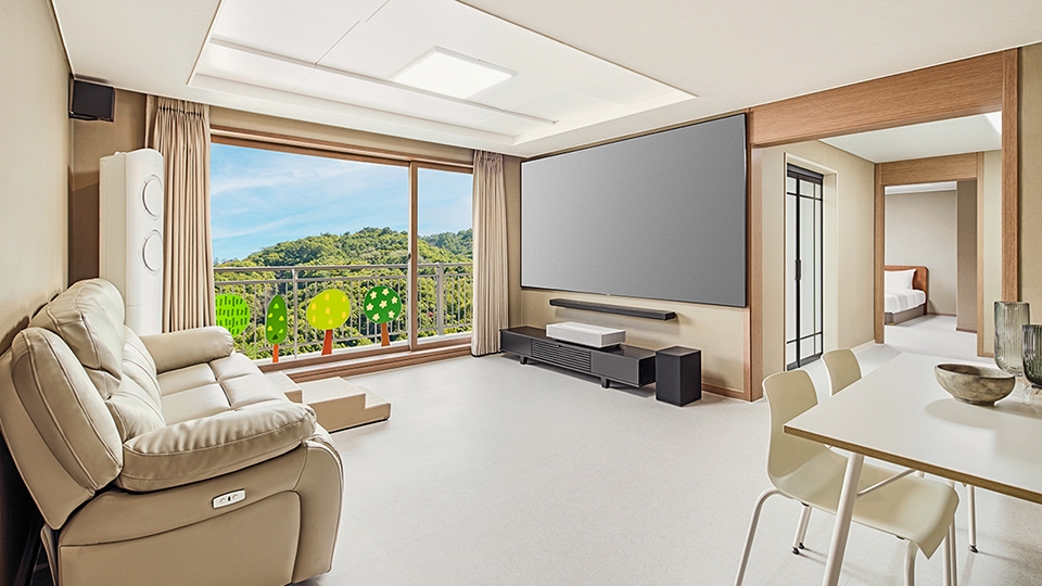 로얄 멍패커 시네마