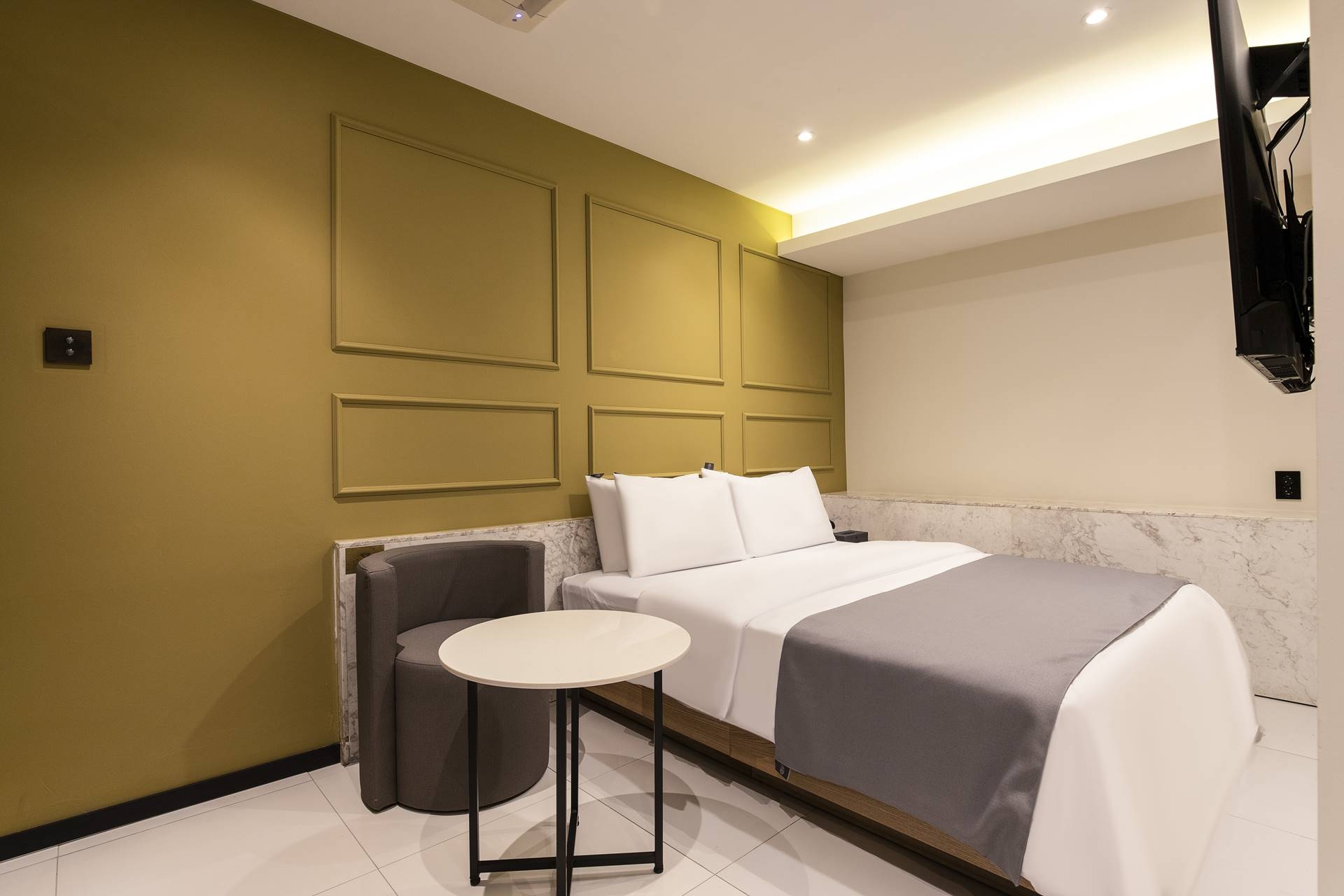 Standard(65TV,넷플릭스,공