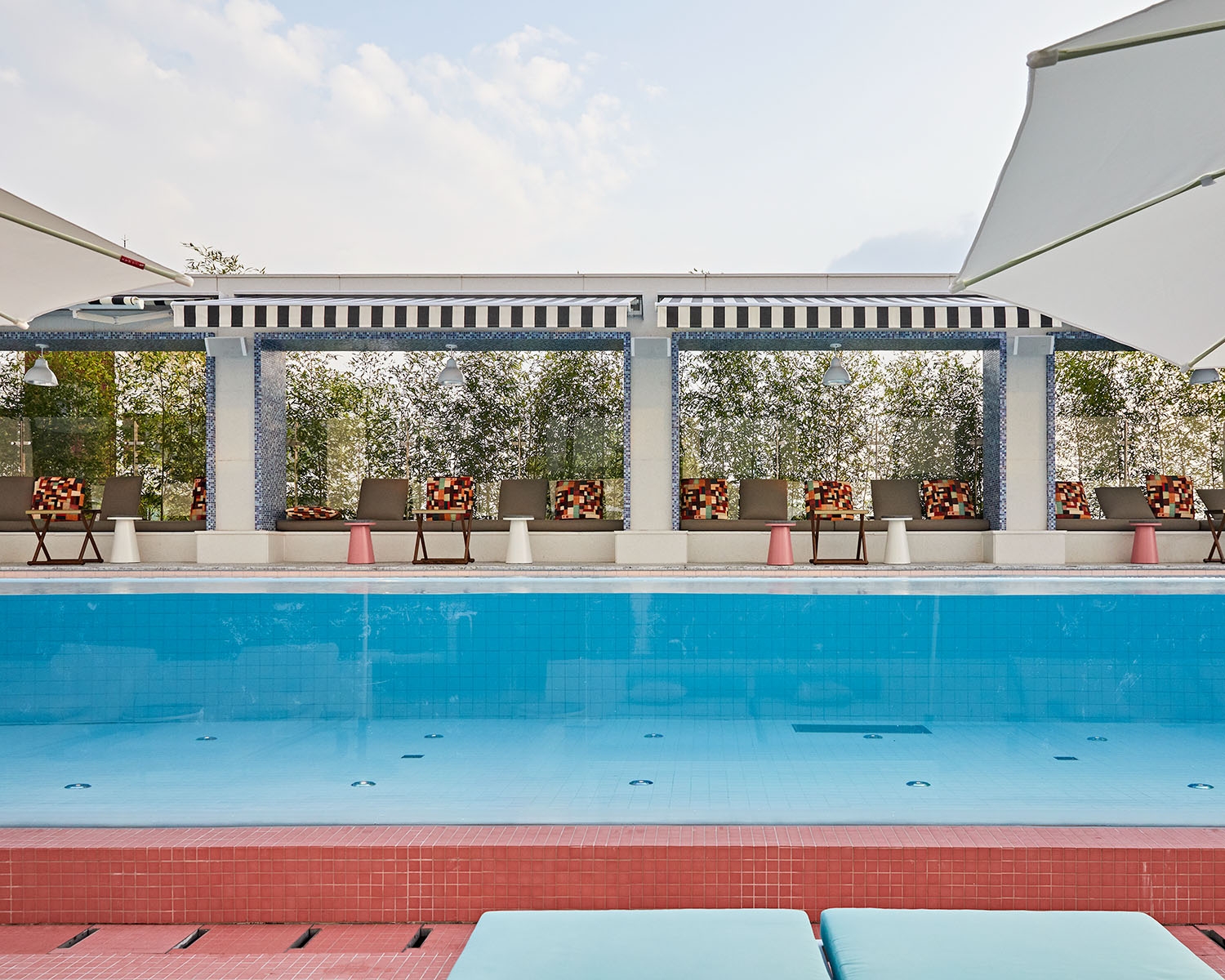 알티튜드 풀 & 라운지