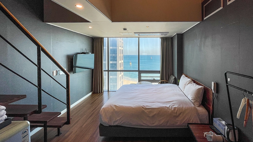 펜트하우스 1503호