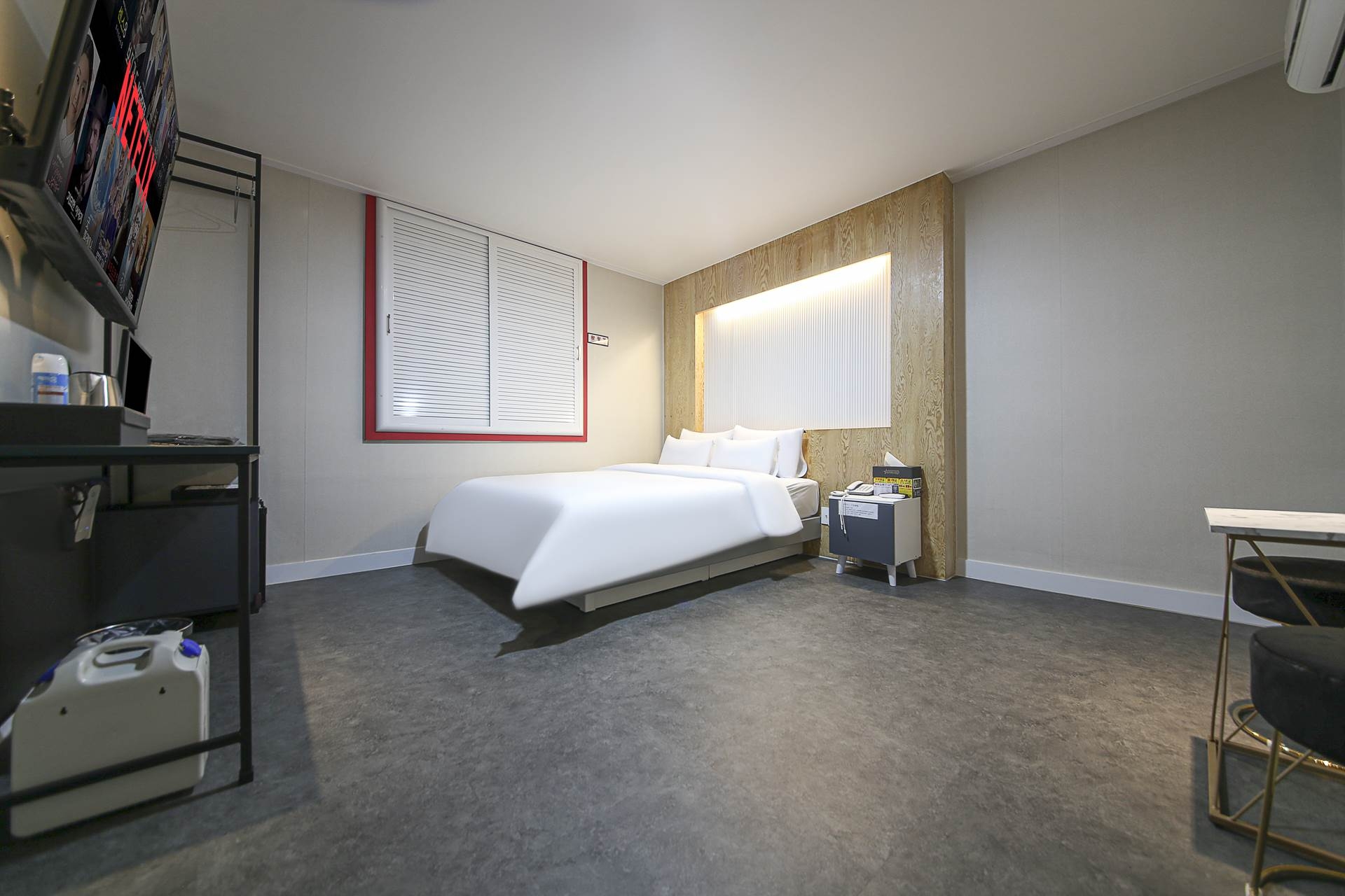 미디움 스타일러