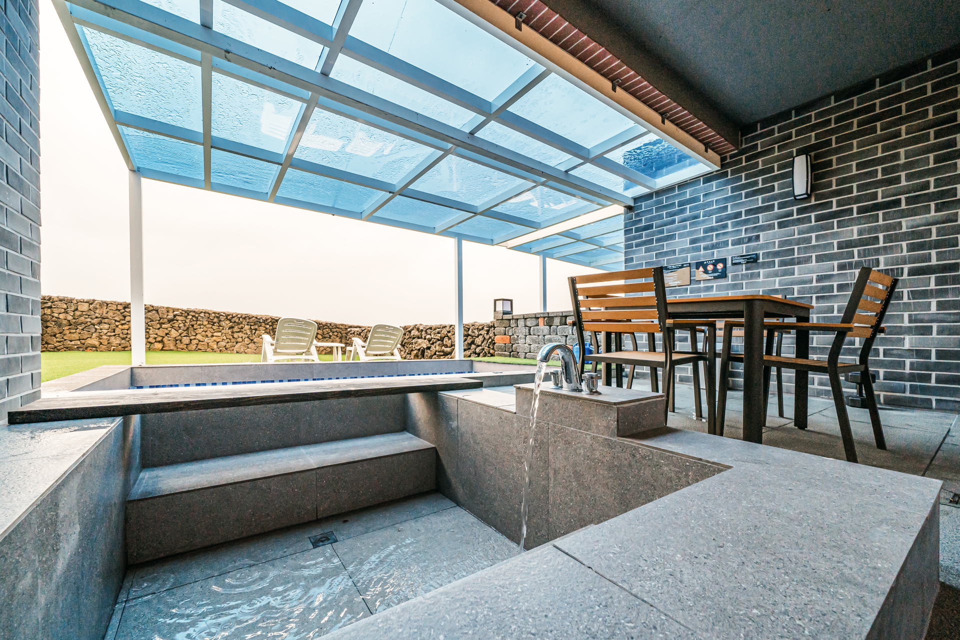 풀 빌라 스텐다드