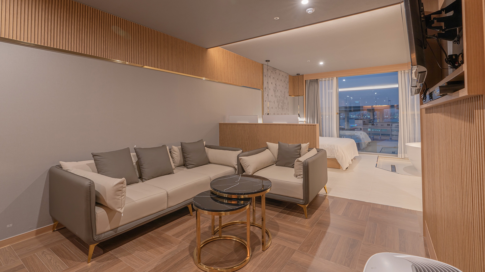 스위트 트윈 스파&High floor