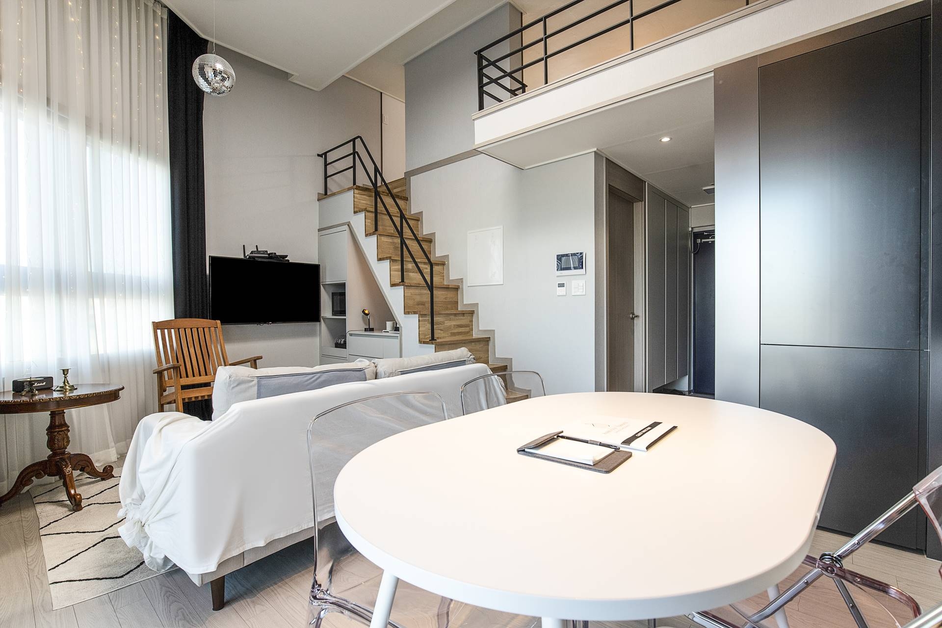 스위트 B (파티룸)