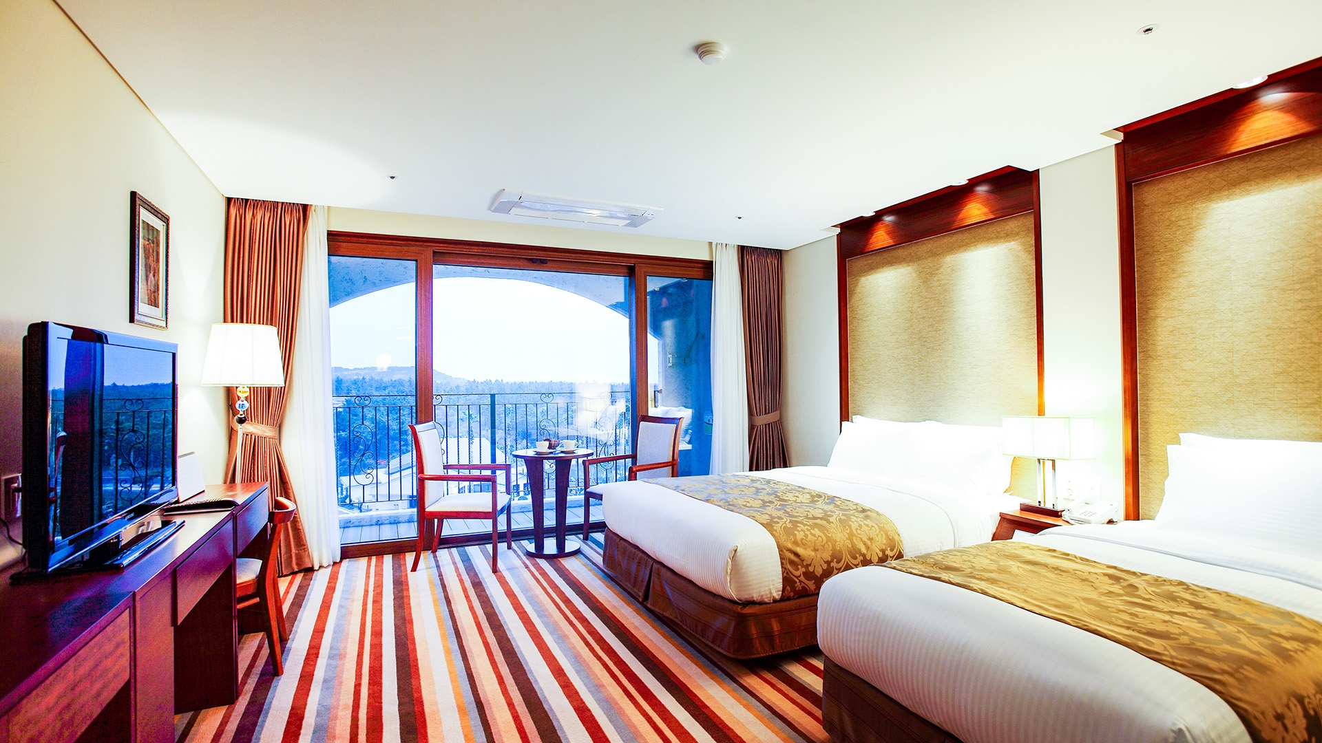 [호텔] 프리미엄 트윈 (가든 전망)