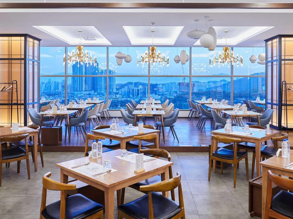 포시즌스 레스토랑