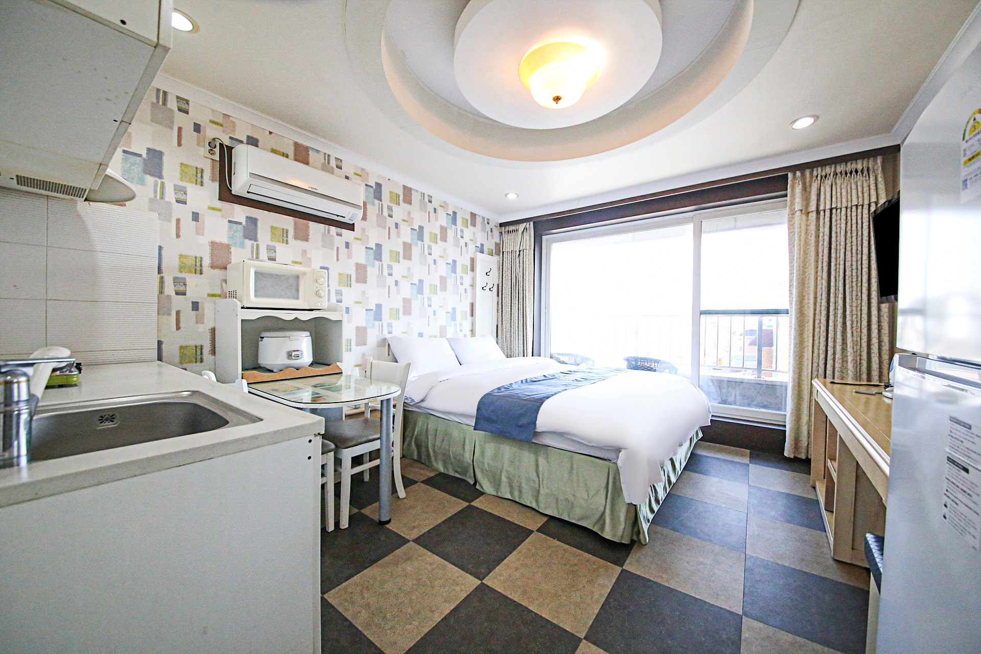 일반실 콘도형(조식포함,싱크대,넷플릭