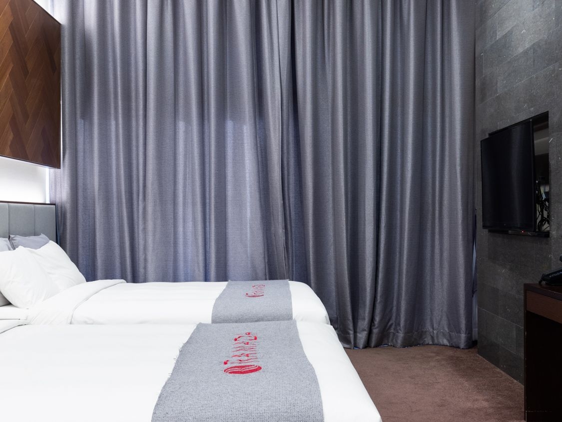 프리미어 스위트