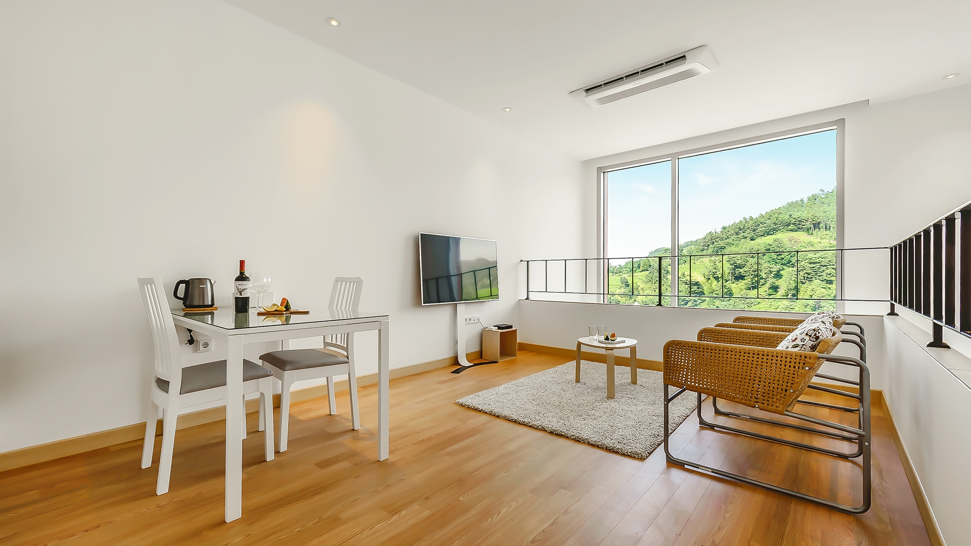 클럽 스위트 201~202호