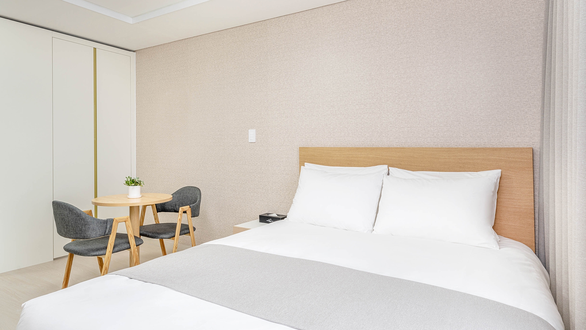 스탠다드 더블룸