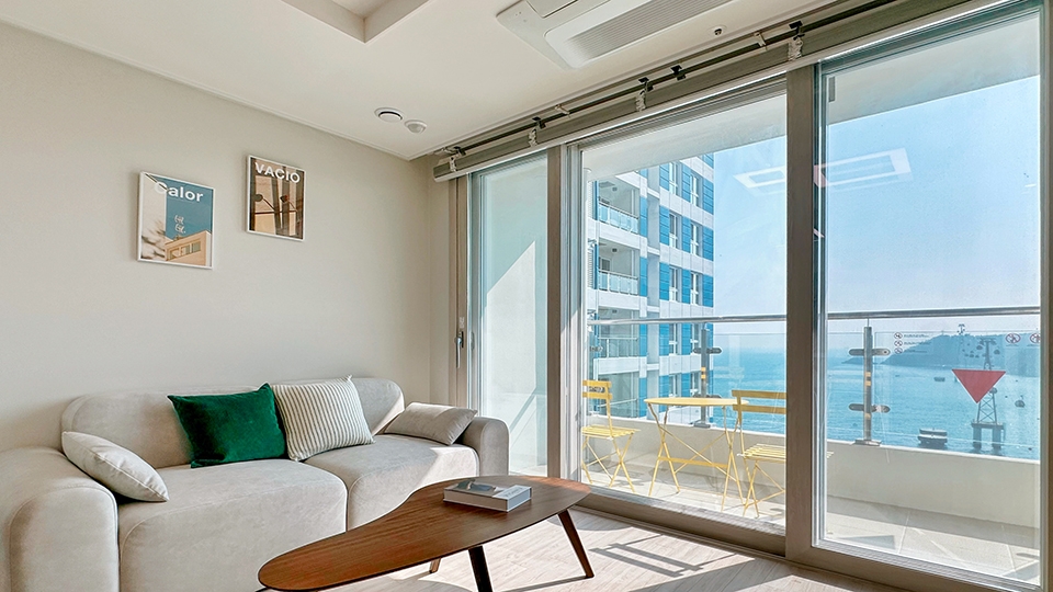 테라스 오션 디럭스 스위트 (비치뷰 B)