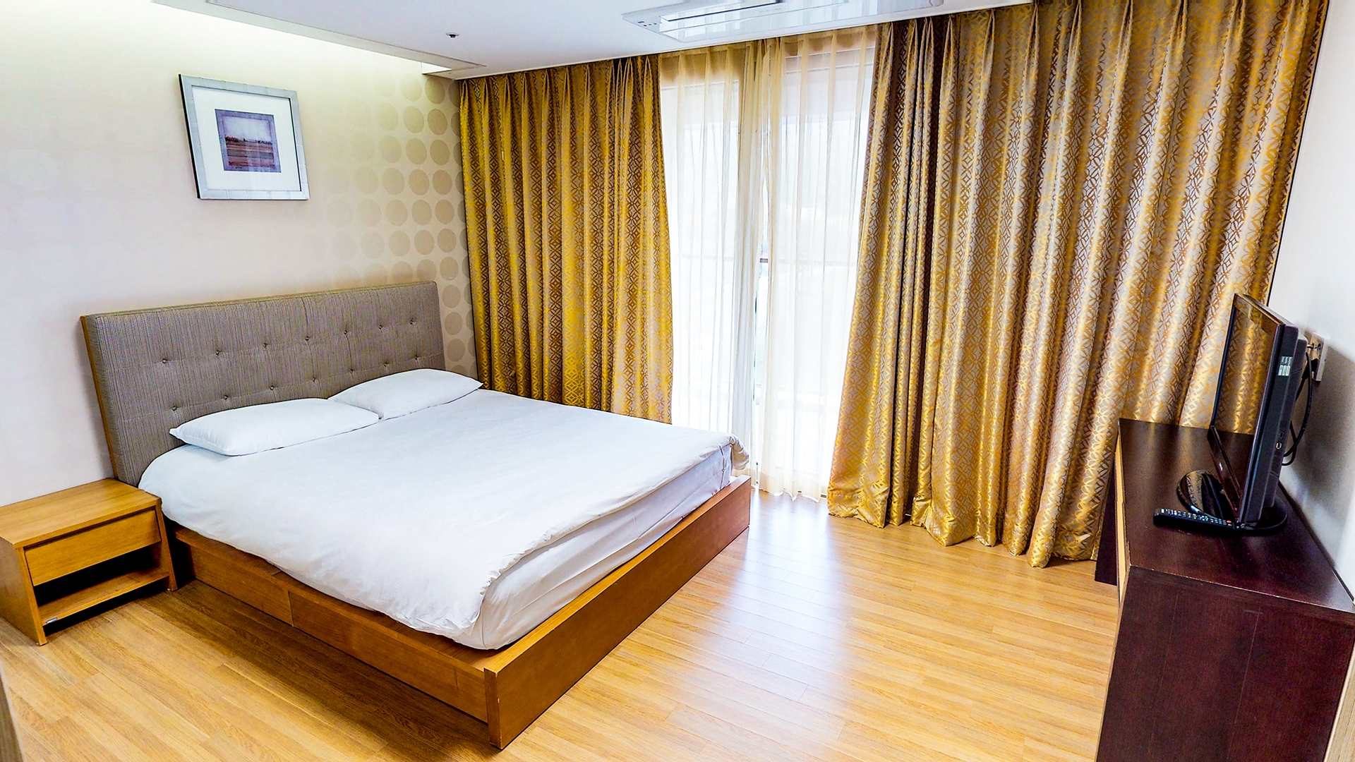 힐 그랜드 디럭스