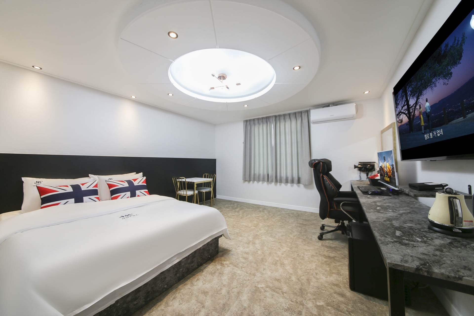 스탠다드 A~D 랜덤배정(넷플릭스,디