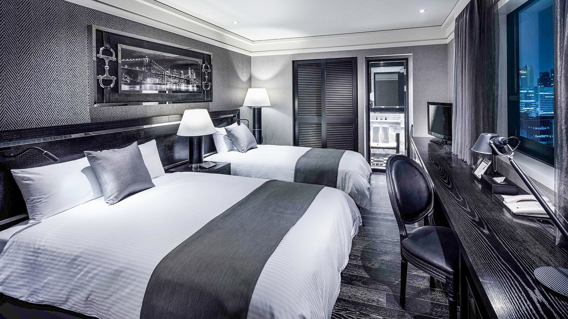 이그제큐티브 트윈