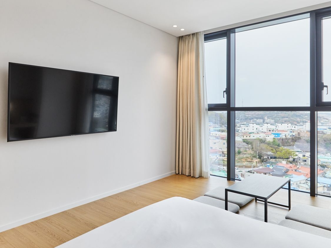 디럭스 온돌 더블 시티뷰