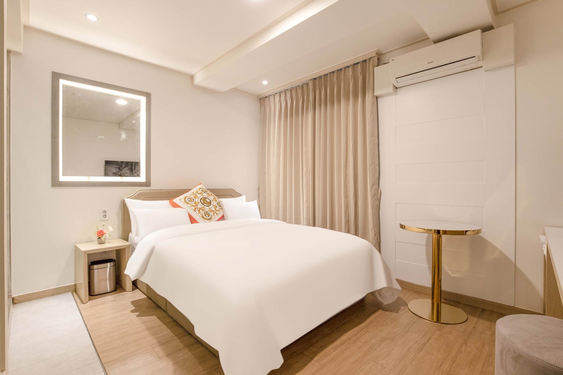 디럭스(주차불가,OTT이용 가능,넷플