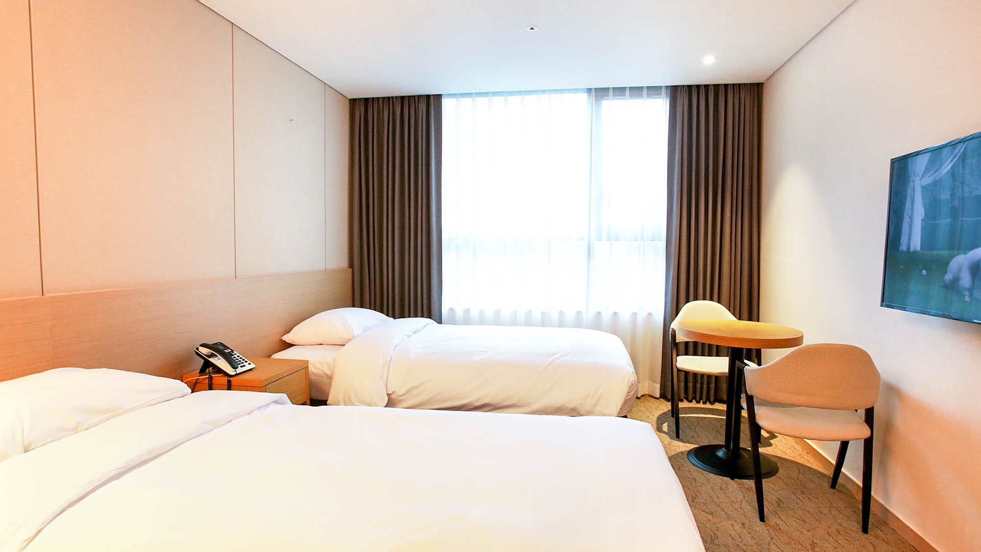 수페리어 트윈룸