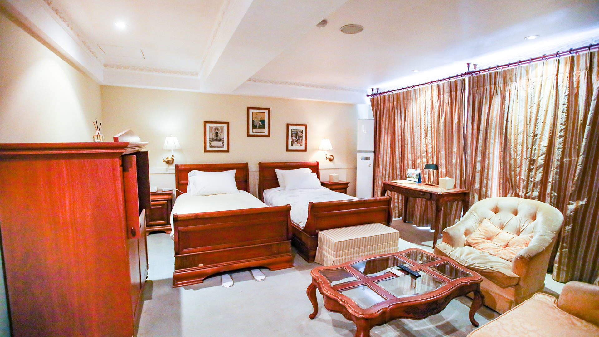 디럭스 스위트 트윈(별관)