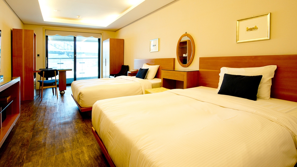 디럭스 트윈 (슈퍼싱글+슈퍼싱글)